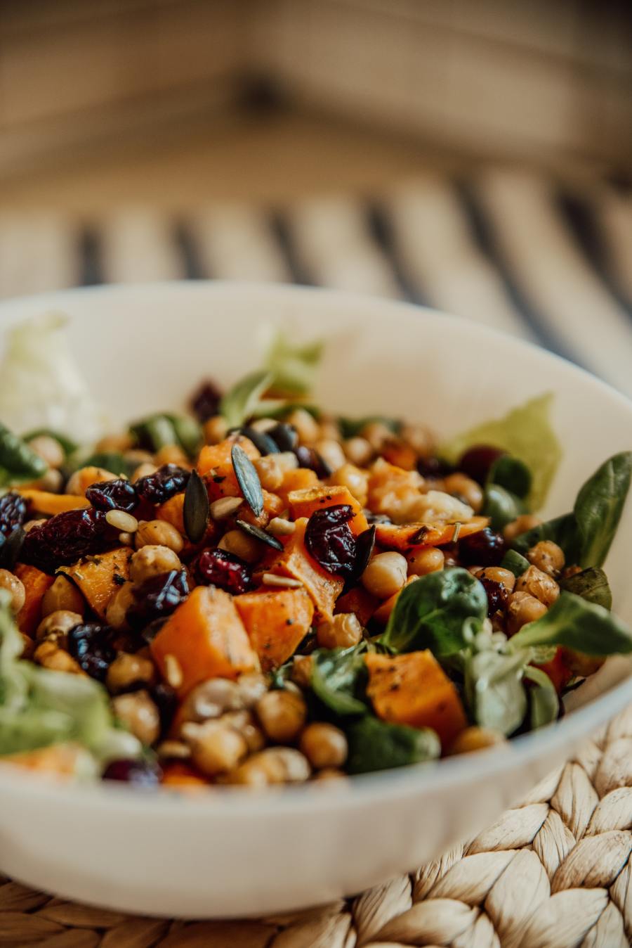 Deliciously Nutritious Chickpea and Quinoa Salad